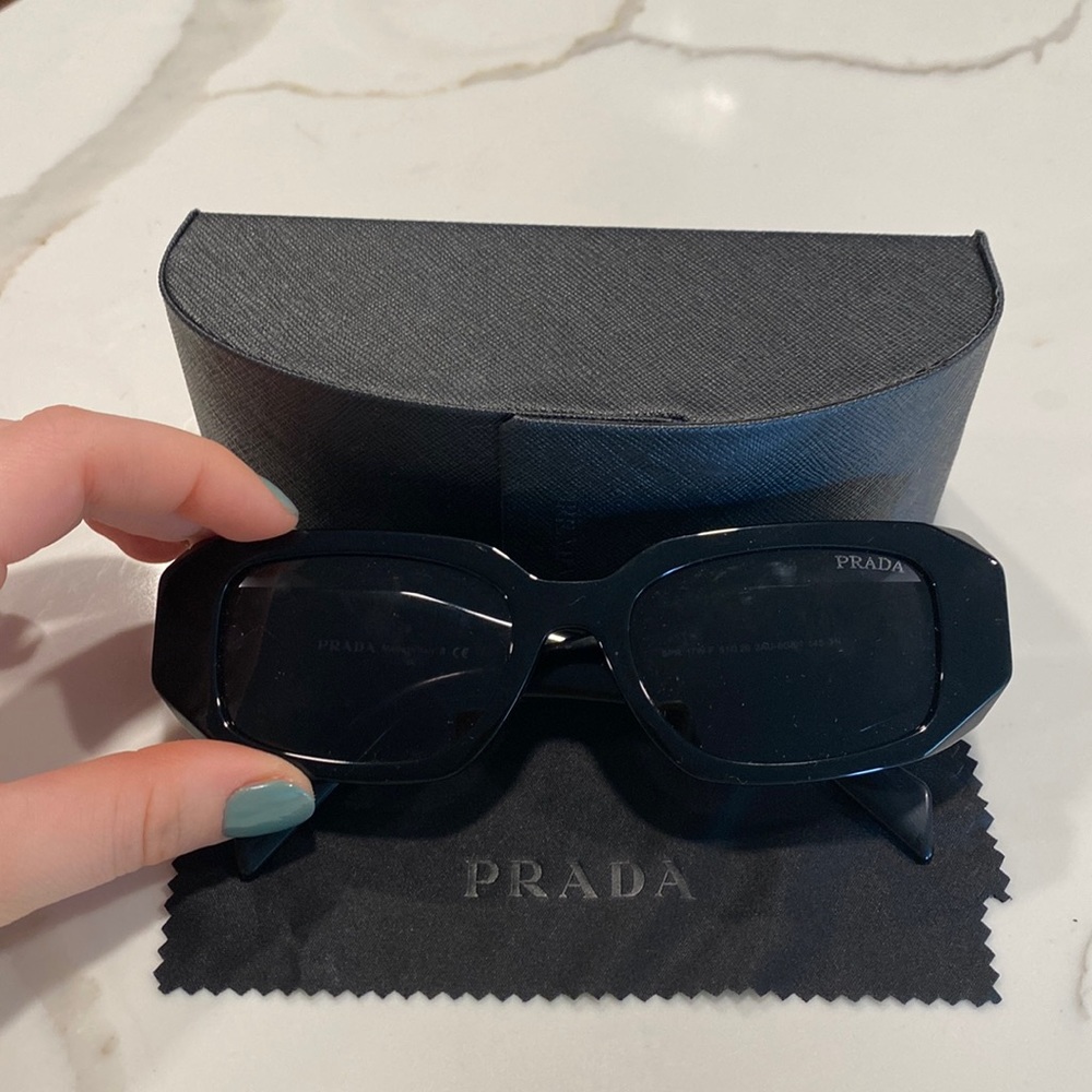 Prada Women's Sunglasses, PR 17WS 51